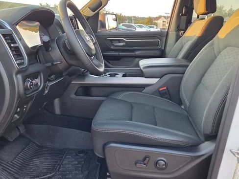 Used 2025 RAM 1500 Big Horn RWD image 5