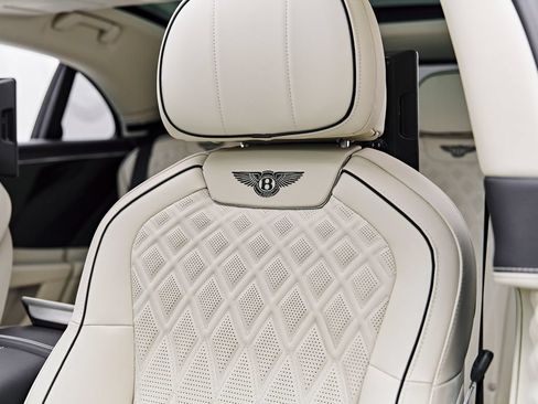 Used 2022 Bentley Flying Spur W12 AWD/4WD image 51