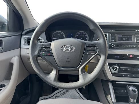 Used 2016 Hyundai Sonata SE image 13