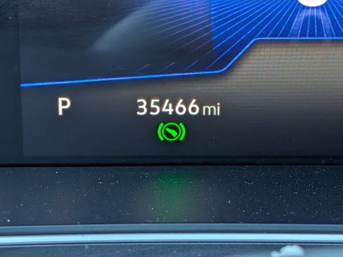 Used 2024 Volkswagen Tiguan S w/ MDO Package, Three-Row image 24