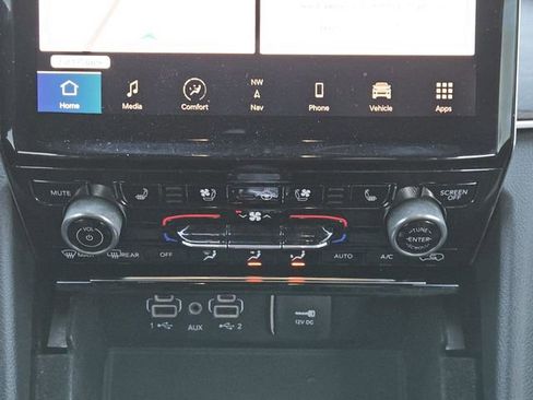 Used 2021 Jeep Grand Cherokee L Overland w/ Luxury Tech Group IV image 18