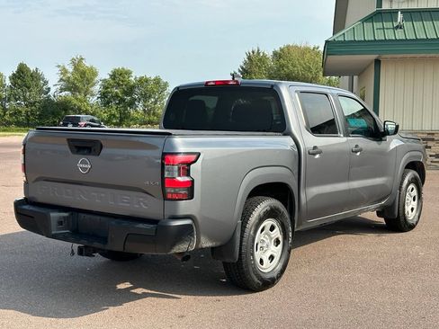 Used 2022 Nissan Frontier S w/ Technology Package AWD/4WD image 6
