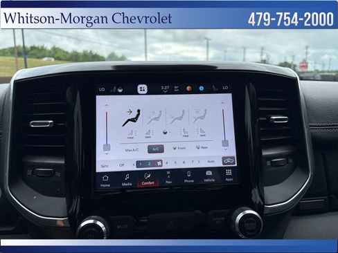 Used 2022 RAM 1500 Laramie AWD/4WD image 33