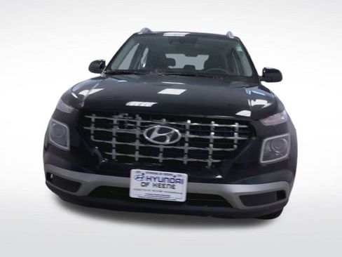 New 2026 Hyundai Venue SEL FWD image 15