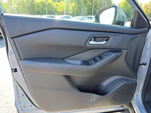 New 2026 Nissan Rogue SV image 13