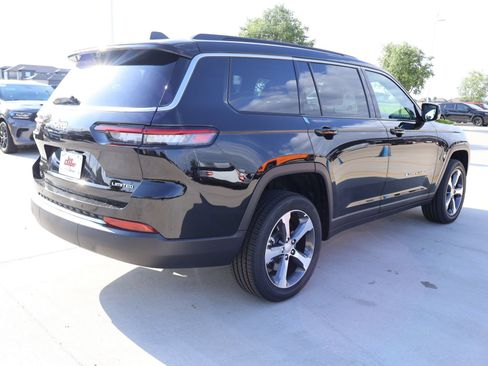 New 2026 Jeep Grand Cherokee L Limited AWD/4WD image 22