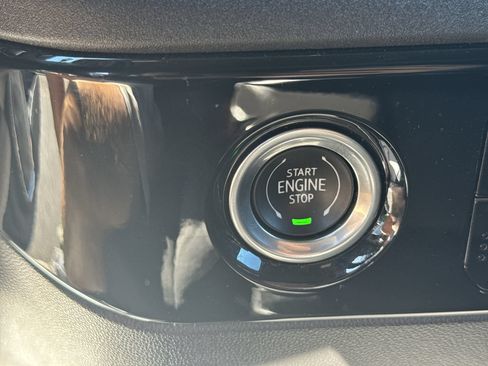 Certified 2024 GMC Sierra 1500 Elevation AWD/4WD image 17