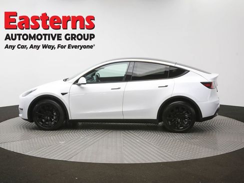 Used 2021 Tesla Model Y Long Range AWD/4WD image 55