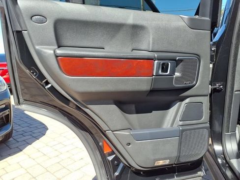 Used 2011 Land Rover Range Rover HSE AWD/4WD image 20