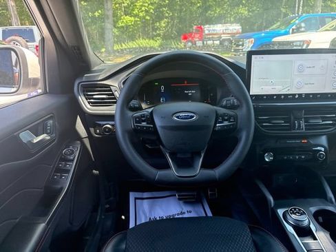 Certified 2023 Ford Escape ST-Line Select w/ Tech Pack #1 AWD/4WD image 14