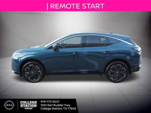 Certified 2025 Nissan Murano Platinum w/ Cargo Package image 7
