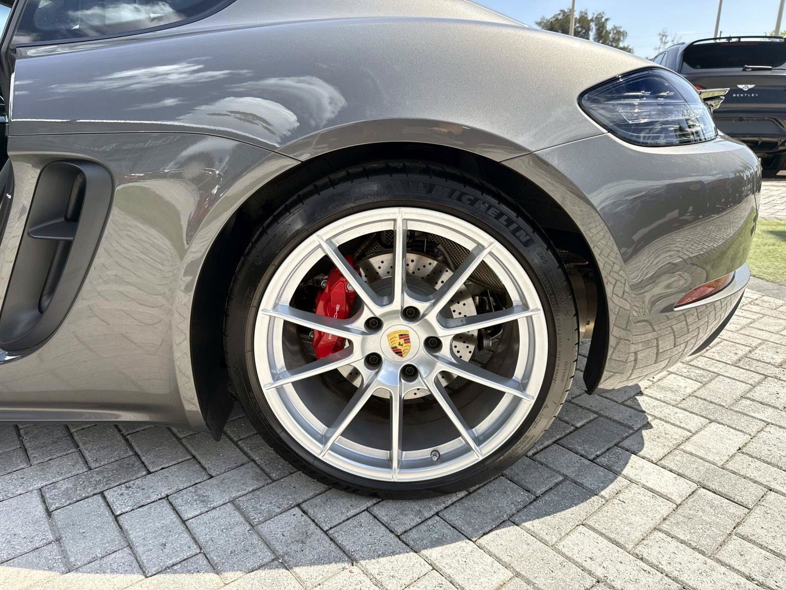 Used 2025 Porsche 718 Cayman GTS RWD image 11