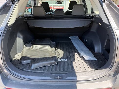 Used 2023 Toyota RAV4 XLE w/ XLE Grade Weather Package AWD/4WD image 21