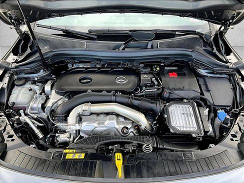 Used 2026 Mercedes-Benz GLA 250 image 11
