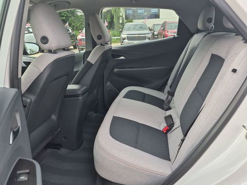 Used 2020 Chevrolet Bolt LT FWD image 21