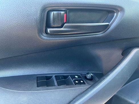 Used 2025 Toyota Corolla LE image 20