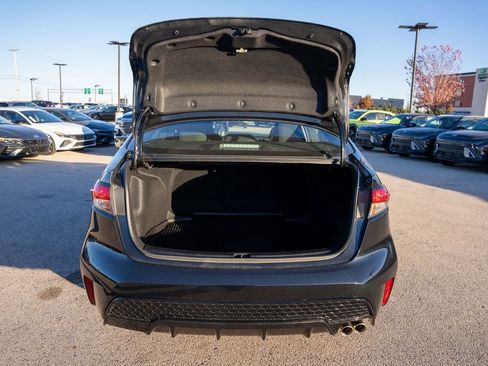 Used 2022 Toyota Corolla SE image 10