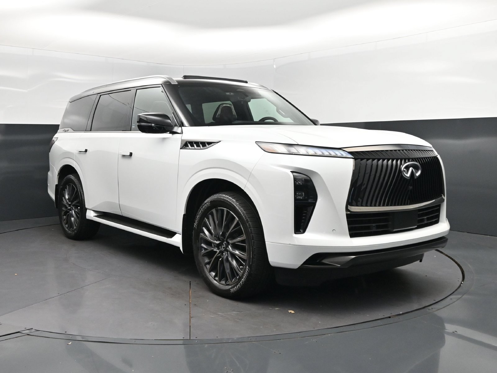New 2027 INFINITI QX80 Autograph w/ Premium Cargo Package AWD/4WD image 9
