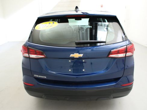 Used 2022 Chevrolet Equinox LS FWD image 7