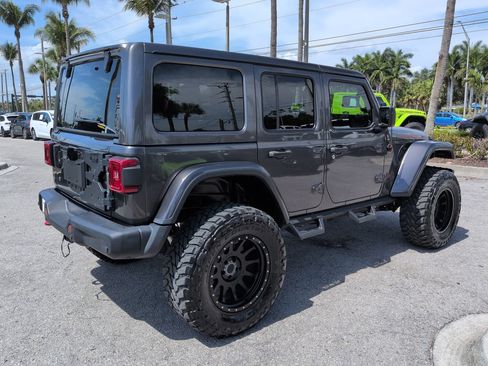 Used 2020 Jeep Wrangler Unlimited Rubicon AWD/4WD image 5