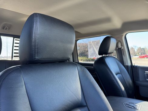 Used 2017 RAM 1500 Classic SLT w/ Luxury Group image 20