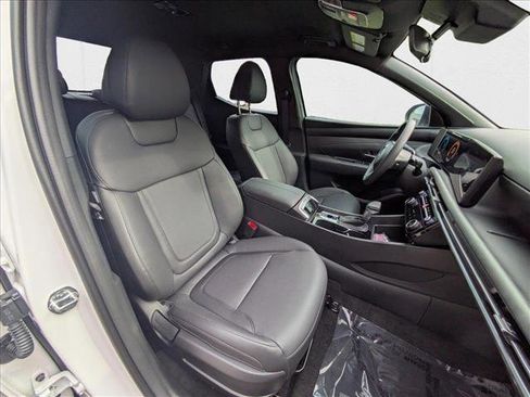 New 2025 Hyundai Santa Cruz SEL image 15