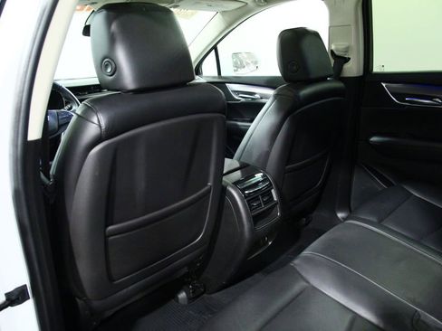 Used 2019 Cadillac XT5 Premium Luxury image 30