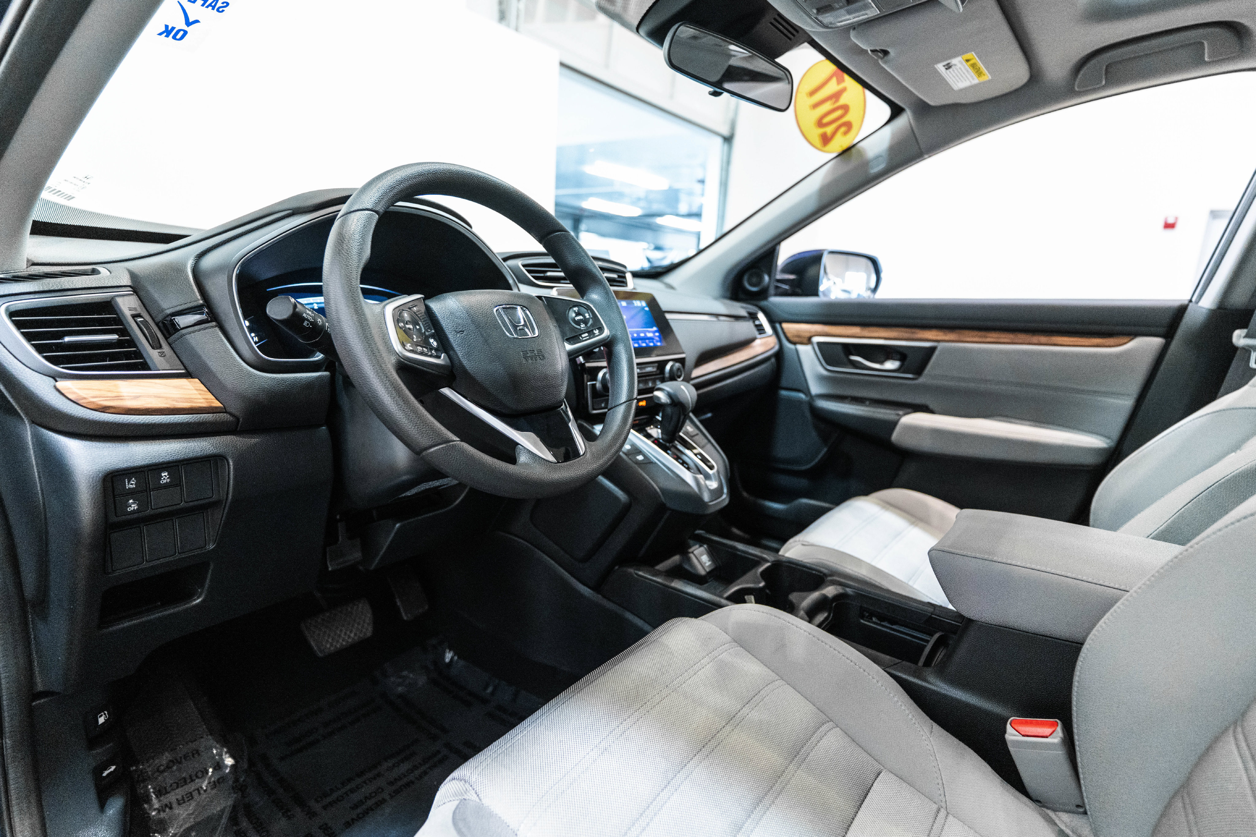 Used 2017 Honda CR-V EX image 4