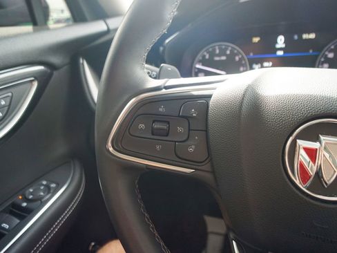 Used 2022 Buick Envision Essence w/ Sport Touring Package image 22