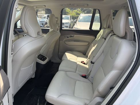 Used 2023 Volvo XC90 B6 Plus w/ Protection Package Premier AWD/4WD image 32