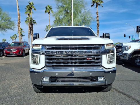 Used 2021 Chevrolet Silverado 2500 LTZ w/ LTZ Premium Package image 2