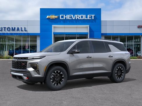 New 2026 Chevrolet Traverse Z71 AWD/4WD image 2