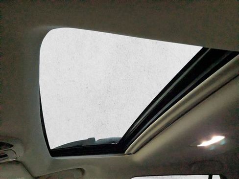 Certified 2024 Subaru Outback Onyx Edition image 17