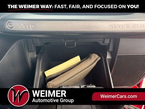 Used 2012 Jeep Wrangler Sport AWD/4WD image 16