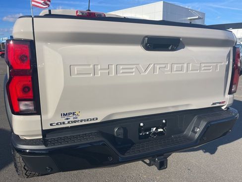 New 2026 Chevrolet Colorado ZR2 w/ Technology Package image 32