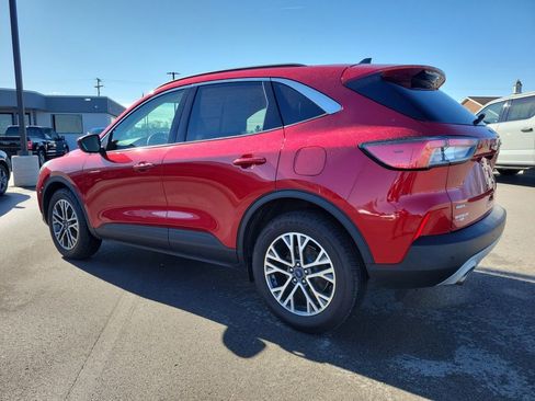 Certified 2020 Ford Escape SEL AWD/4WD image 3