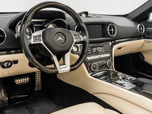 Used 2013 Mercedes-Benz SL 550 image 13