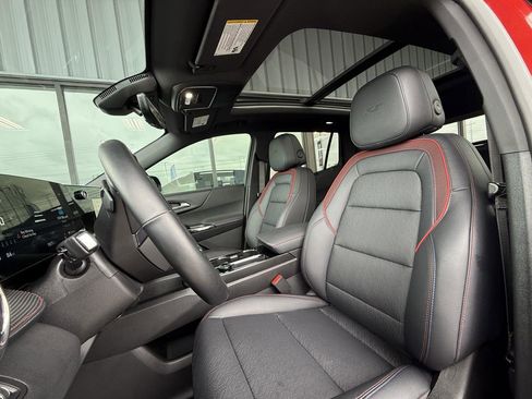 Used 2025 Chevrolet Equinox RS w/ Safety and Technology Package FWD image 15