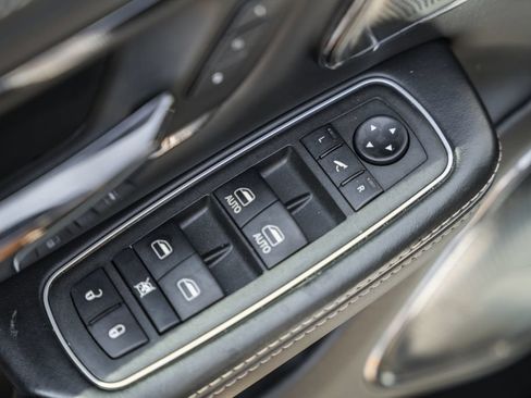 Used 2022 RAM 1500 Limited AWD/4WD image 46