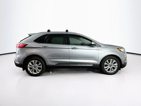 Used 2020 Ford Edge Titanium FWD image 10