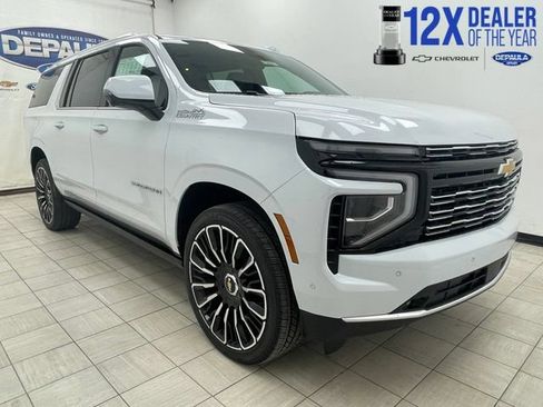 New 2026 Chevrolet Suburban High Country AWD/4WD image 1