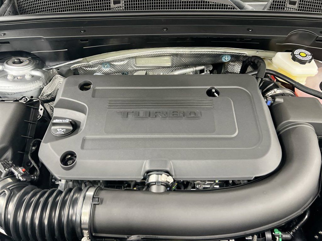 Used 2025 Buick Envision Sport Touring AWD/4WD image 26