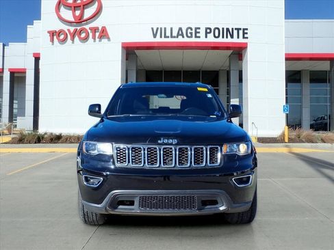 Used 2021 Jeep Grand Cherokee Laredo image 7