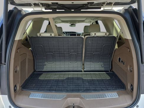Certified 2023 GMC Yukon Denali AWD/4WD image 13