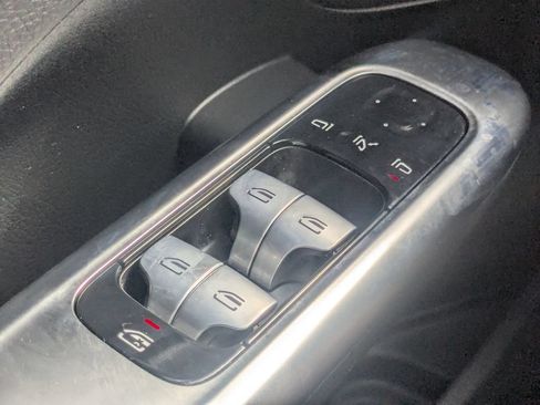 Certified 2024 Mercedes-Benz C 300 Sedan image 10