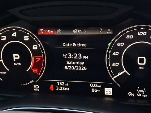 Certified 2026 Audi RS Q8 performance AWD/4WD image 3