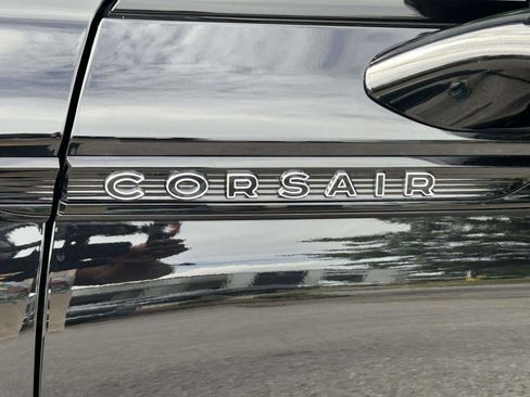 Certified 2025 Lincoln Corsair AWD w/ Equipment Group 101A image 13