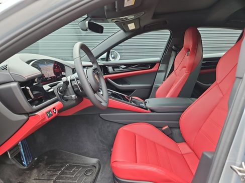 Certified 2025 Porsche Panamera 4 AWD/4WD image 5