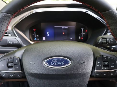 Used 2024 Ford Escape ST-Line w/ Tech Pack #1 AWD/4WD image 28