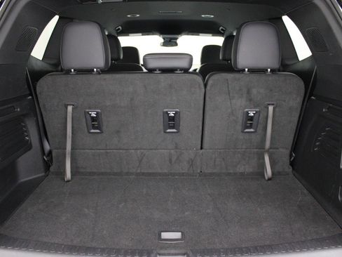 Used 2025 Buick Enclave Sport Touring image 10